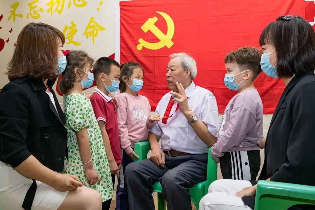 提到避暑，你脑海中出现的第一个地方是哪里？游戏画面